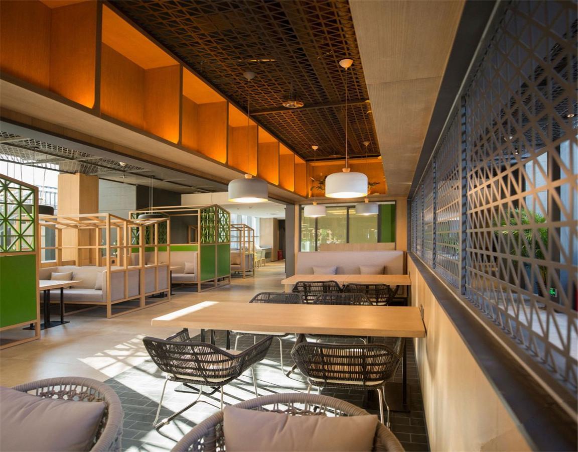 Qiu Guo Hotel Hua Mao Chaoyang  Exterior foto